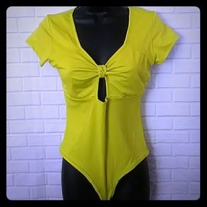 Body Central yellow size large women's bodysuit